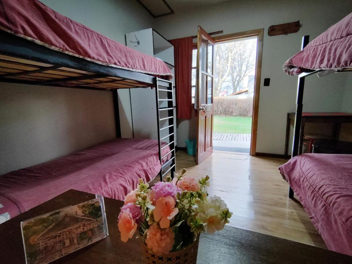 House 1903 Hostel Ushuaia Bagian luar foto